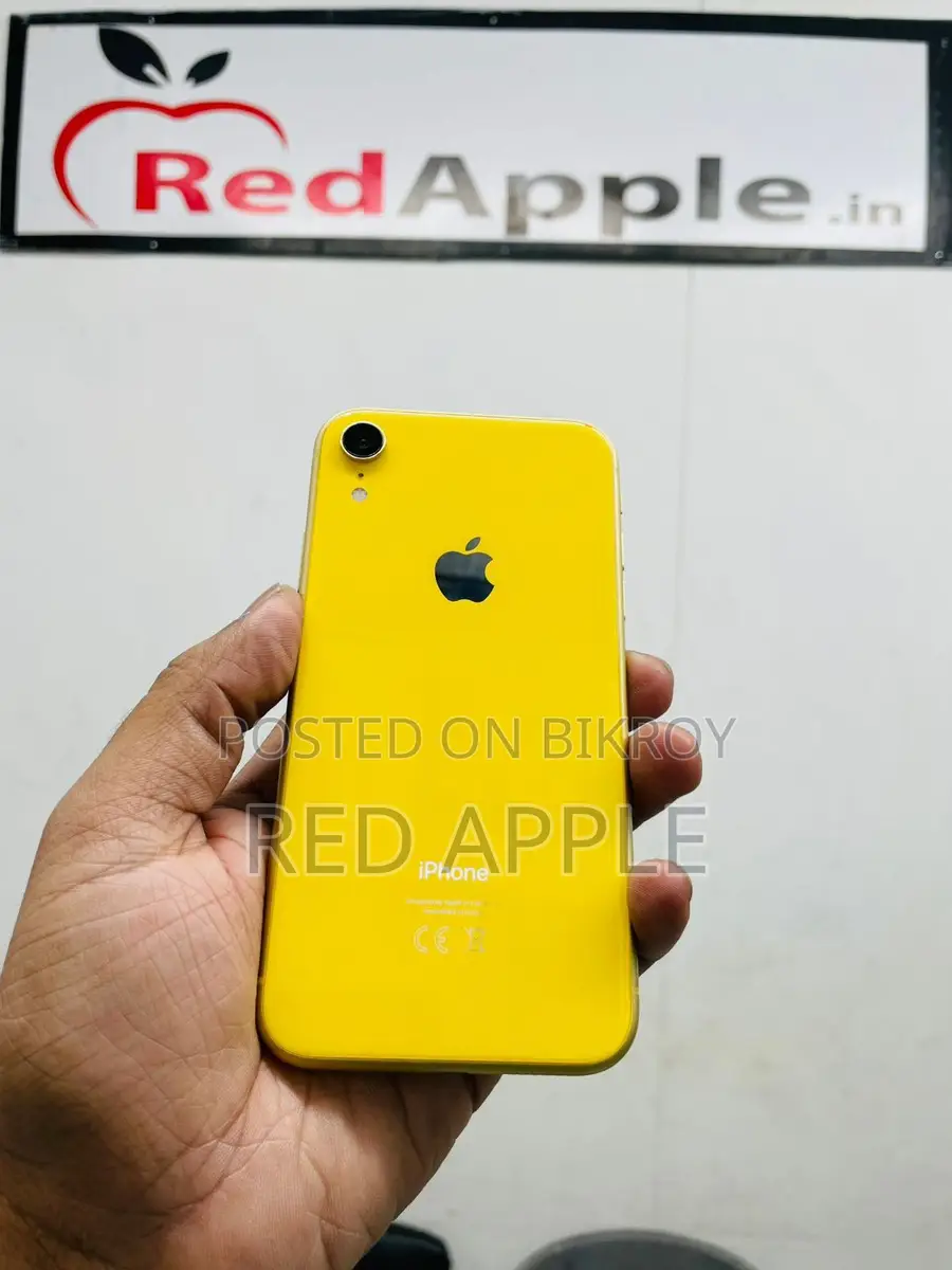 Apple iPhone XR 64 GB (Used)