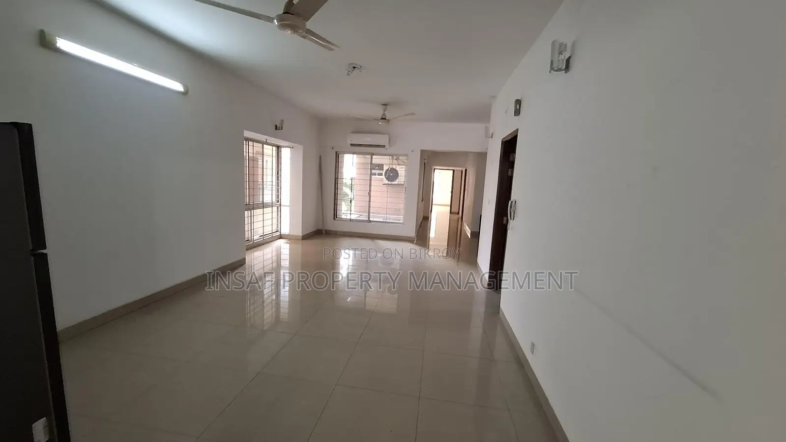 4bdrm Apartment in Gulshan for sale