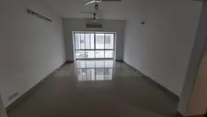 4bdrm Apartment in Gulshan for sale