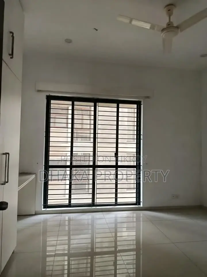 বারিধারায় সুইমিং পুল ও জিম সুবিধাসহ বিলাসবহুল অ্যাপার্টমেন্ট ভাড়া
