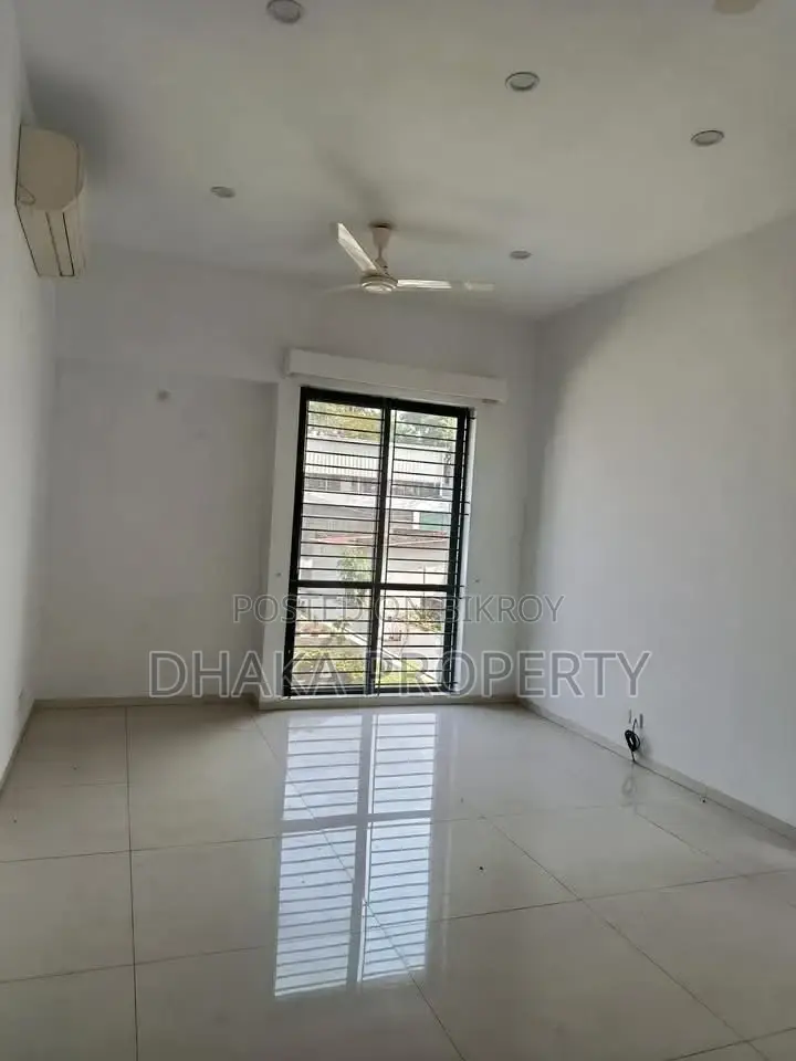 বারিধারায় সুইমিং পুল ও জিম সুবিধাসহ বিলাসবহুল অ্যাপার্টমেন্ট ভাড়া