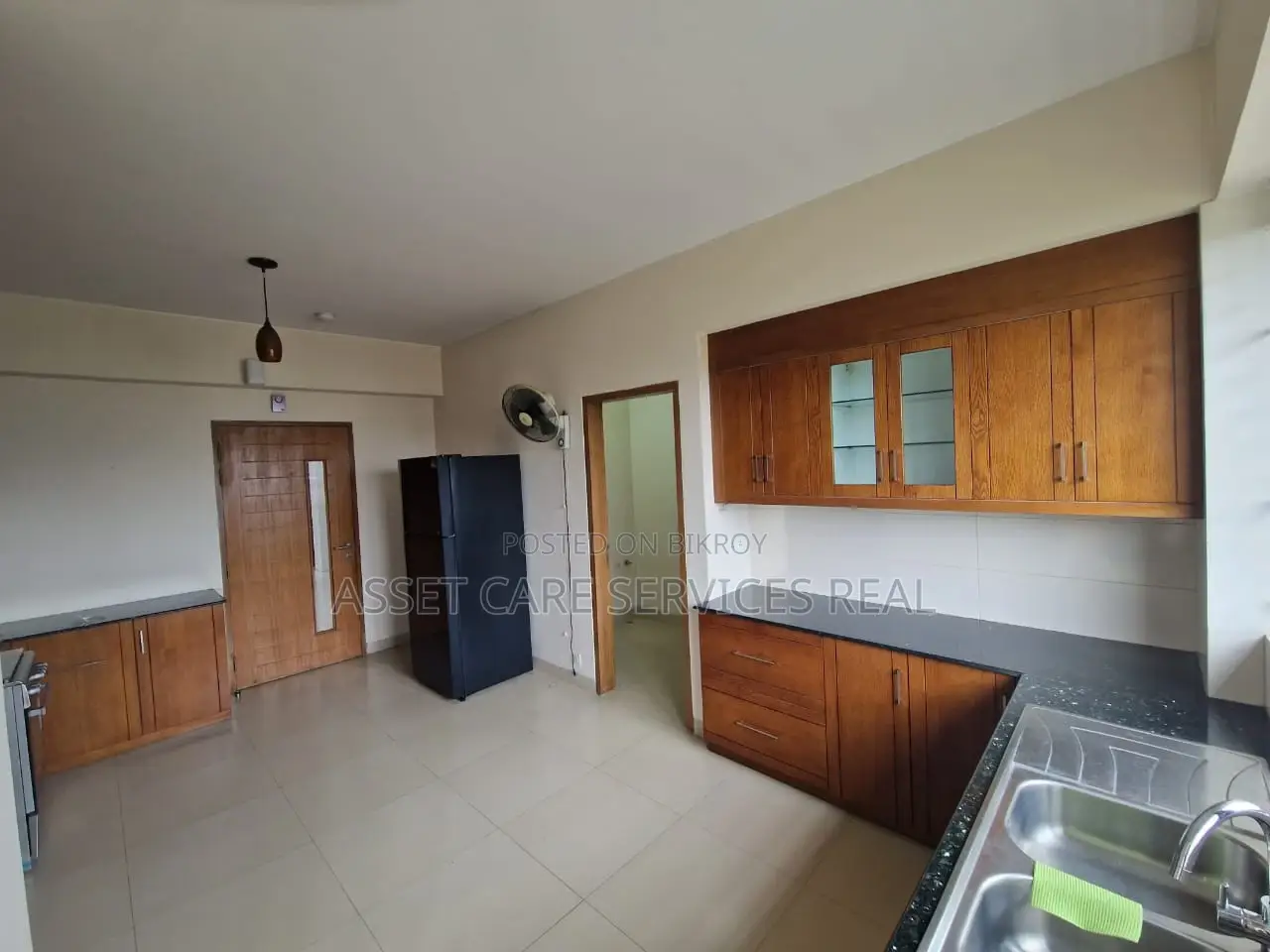 North Gulshan Shanta Luxury 3Bed Semi-Furnished Apartment Rent