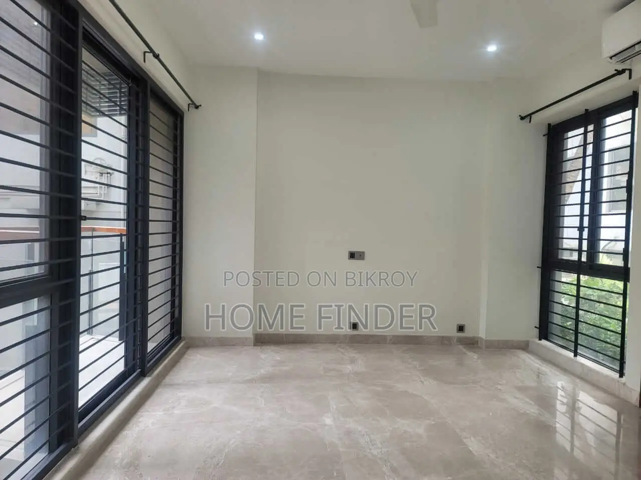 An Amazingly Large Apartment Can Be Found In Gulshan-For Rent