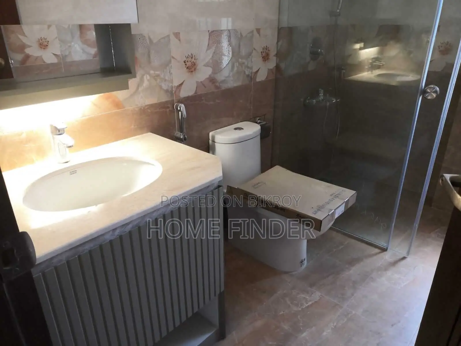 An Amazingly Large Apartment Can Be Found In Gulshan-For Rent