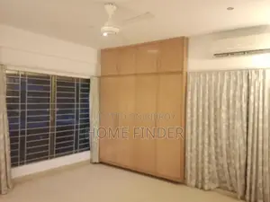 Furnished/Semi-Furnished 2755 Sq Ft Apartment for Rent in Gulshan (2)