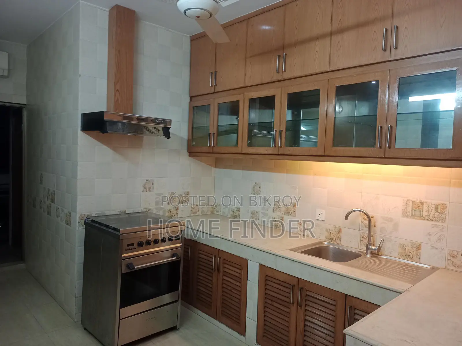 Furnished/Semi-Furnished 2755 Sq Ft Apartment for Rent in Gulshan (2)