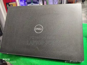 Dell 7400 Core i5 8th Gen: Touch screen-8/256 GB