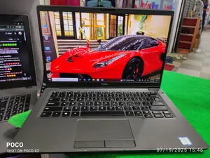 Dell 7400 Core i5 8th Gen: Touch screen-8/256 GB