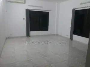 গুলশানে ৪২০০ বর্গফুটের অফিস স্পেস ভাড়া হবে