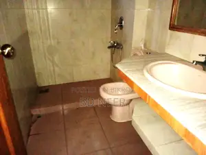 3000-SqFt 4-Bed 4th Floor Flat For Rent in Gulshan-2