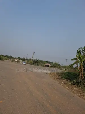100 FEET ROAD 7.5 KATHA SOUTH EAST Corner Plot