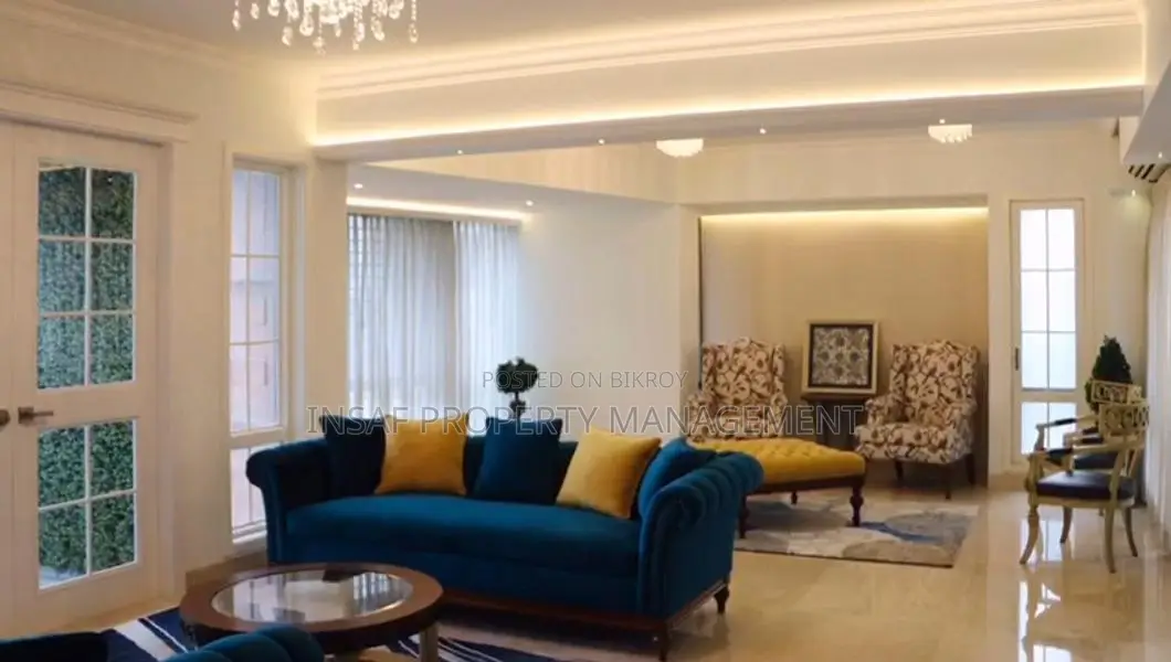 Furnished 4bdrm Apartment in Gulshan for sale
