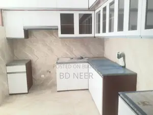 4-bedroom Apartment in Gulshan for Rent