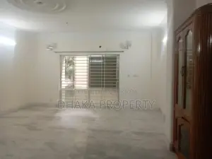 Newly 2600-Sqft Luxurious Apartment Rent in Gulshan