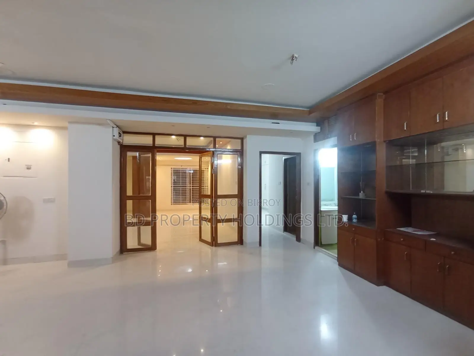 উত্তরায় ৩২০০ বর্গফুটের কমার্শিয়াল অফিস স্পেস ভাড়া হবে