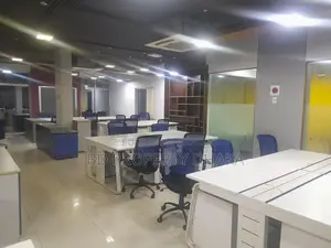 গুলশানে ৫৫০০ বর্গফুটের সেমি-ফার্নিশড ওপেন কমার্শিয়াল প্রপার্টি ভাড়া হবে