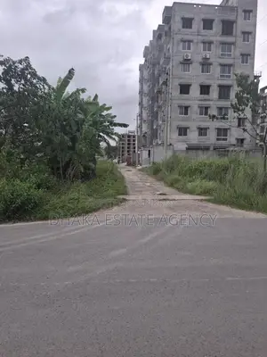 সেক্টর ২০, ৩ কাঠা দক্ষিণমুখী প্লট বিক্রয়