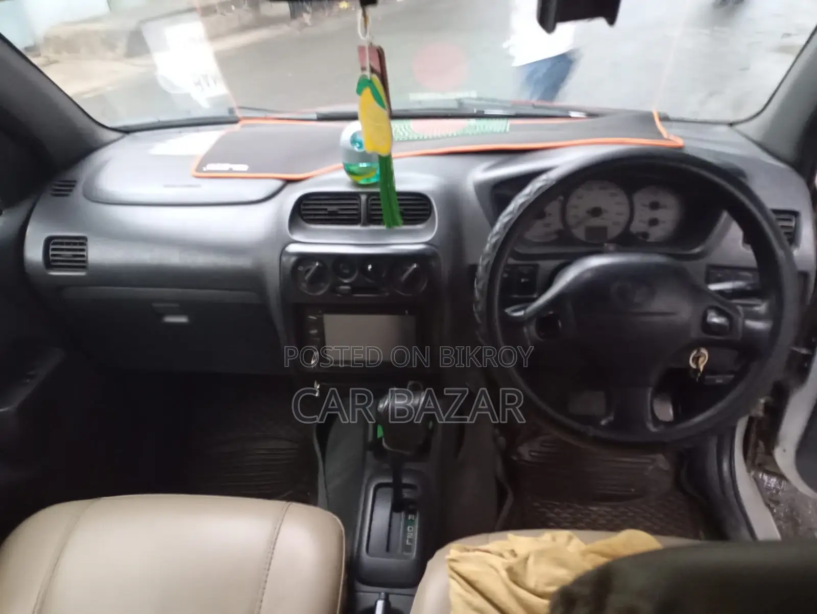 টয়োটা ক্যামি জি সিলভার এসইউভি ১.৩এল ২০০১