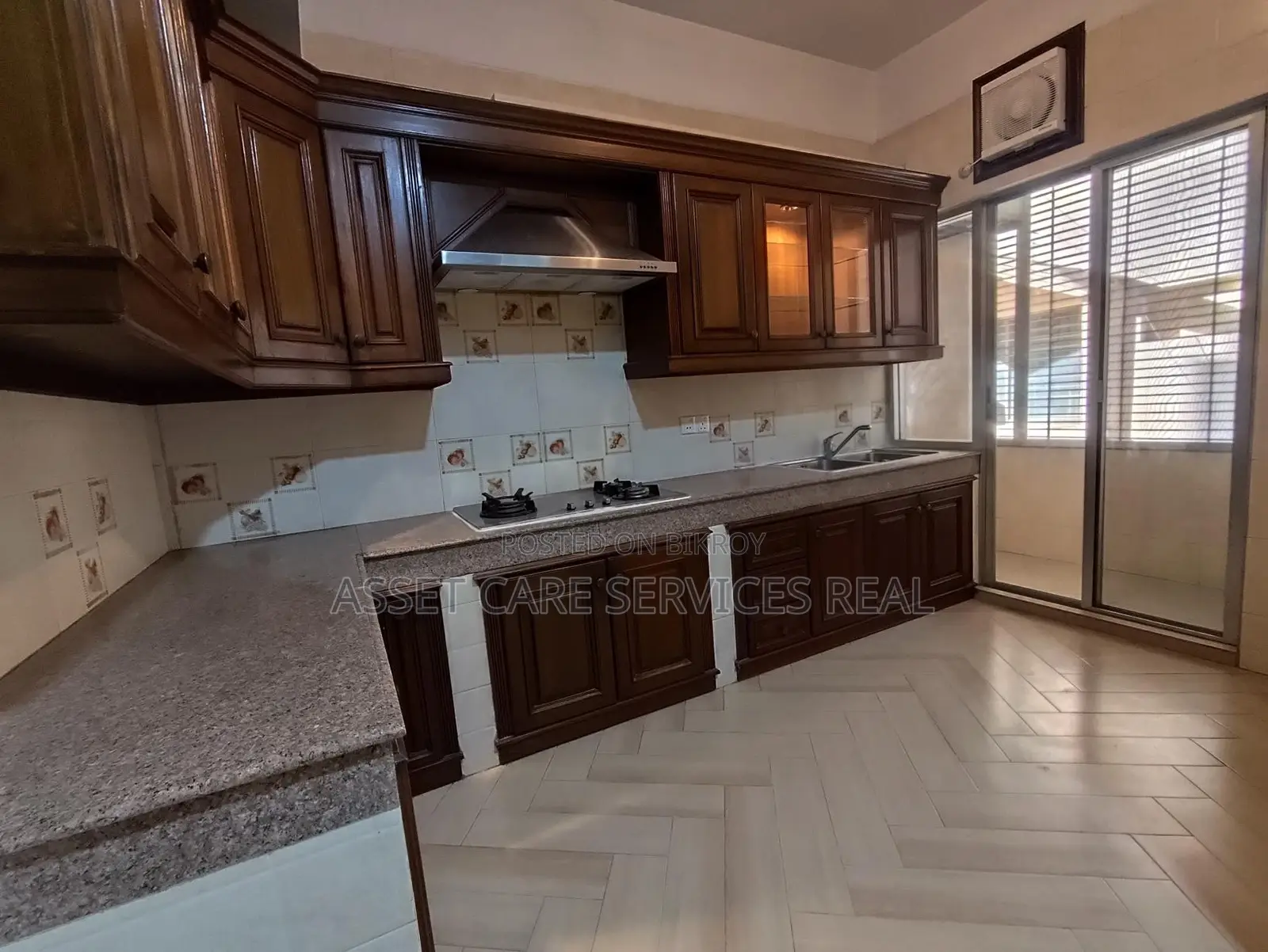 3Bed Semi-Furnished Exclusive Apartment Rent In Gulshan-2