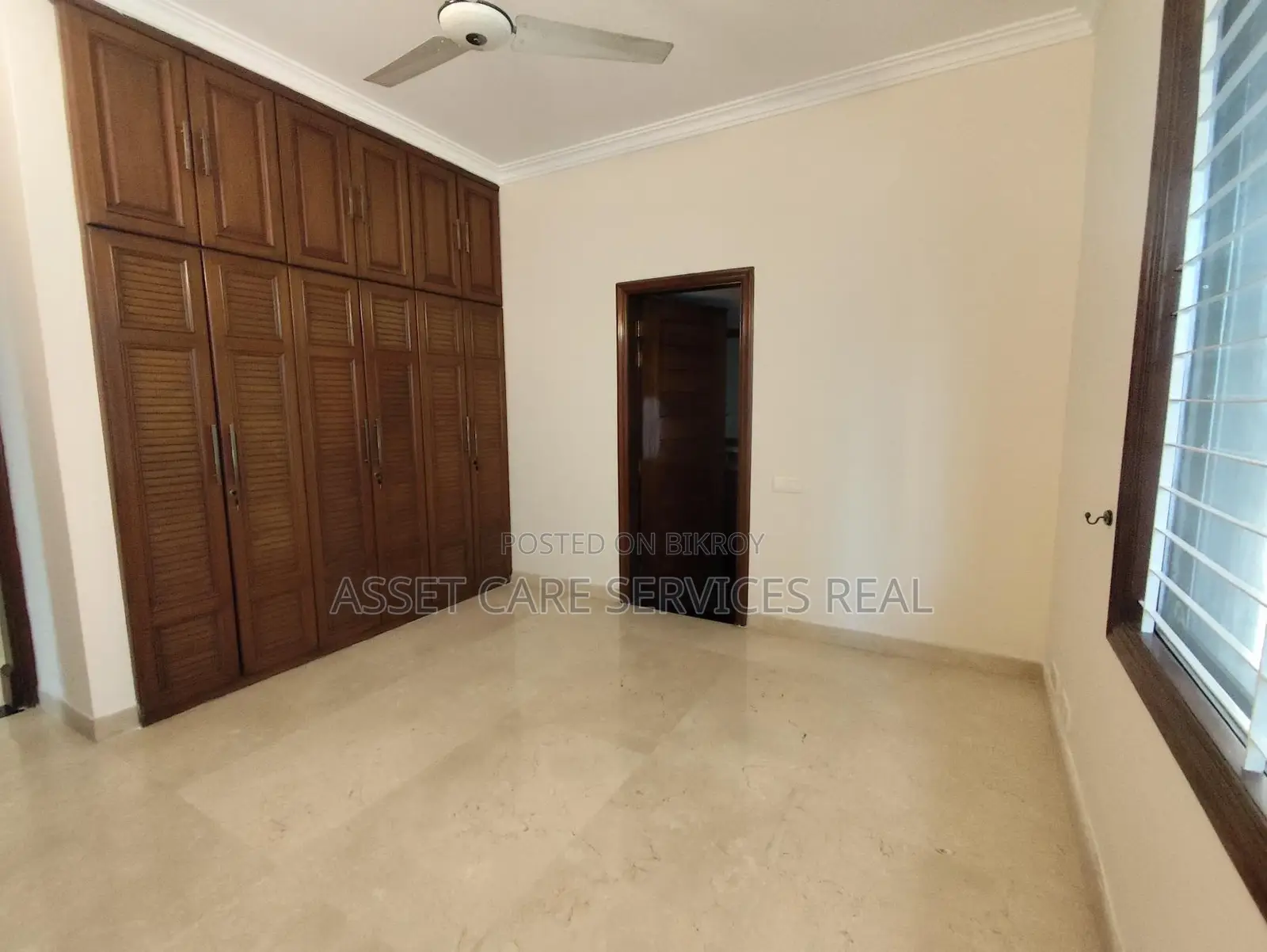3Bed Semi-Furnished Exclusive Apartment Rent In Gulshan-2
