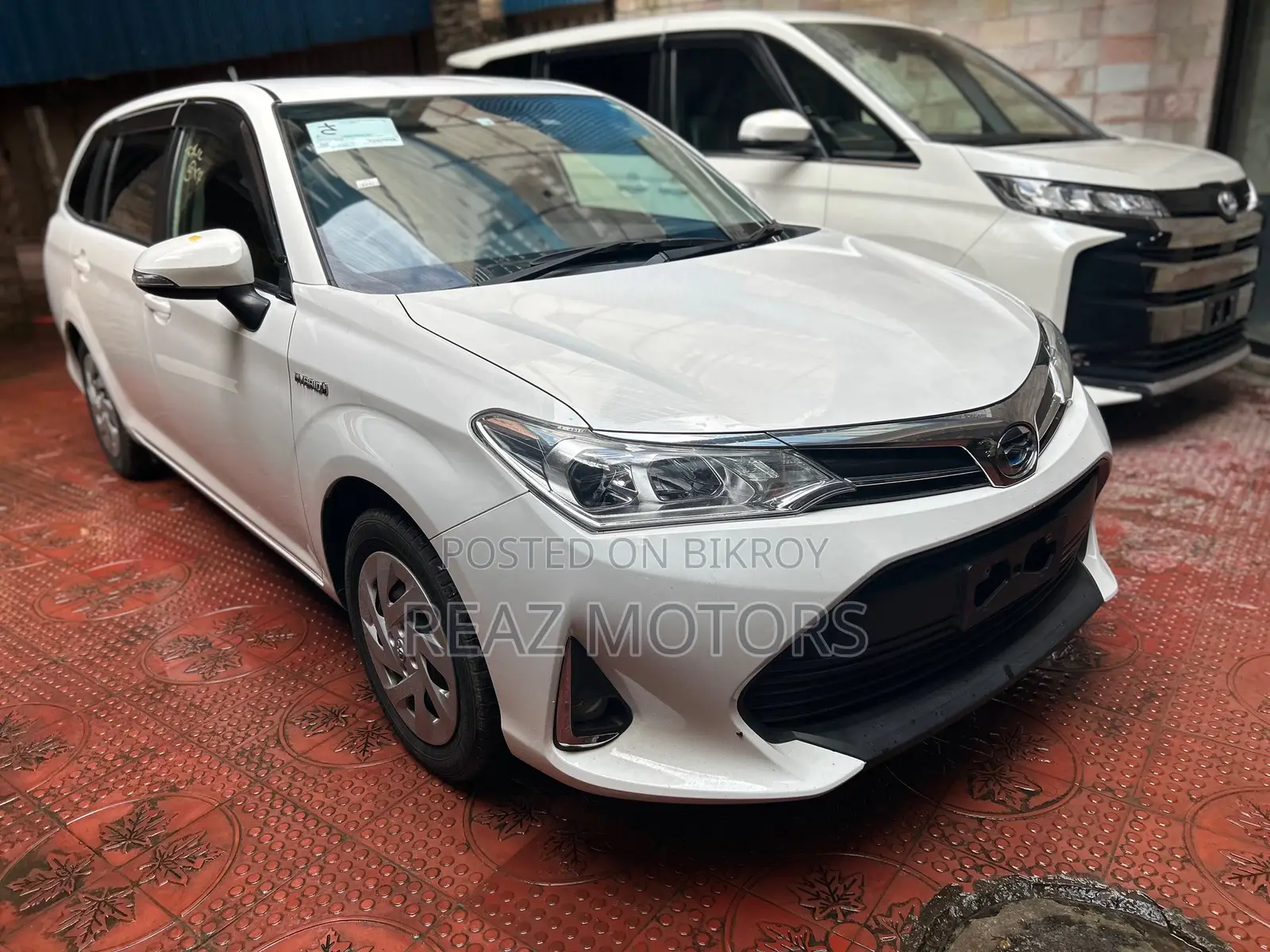 Toyota Fielder EX PKG WHITE / 2020