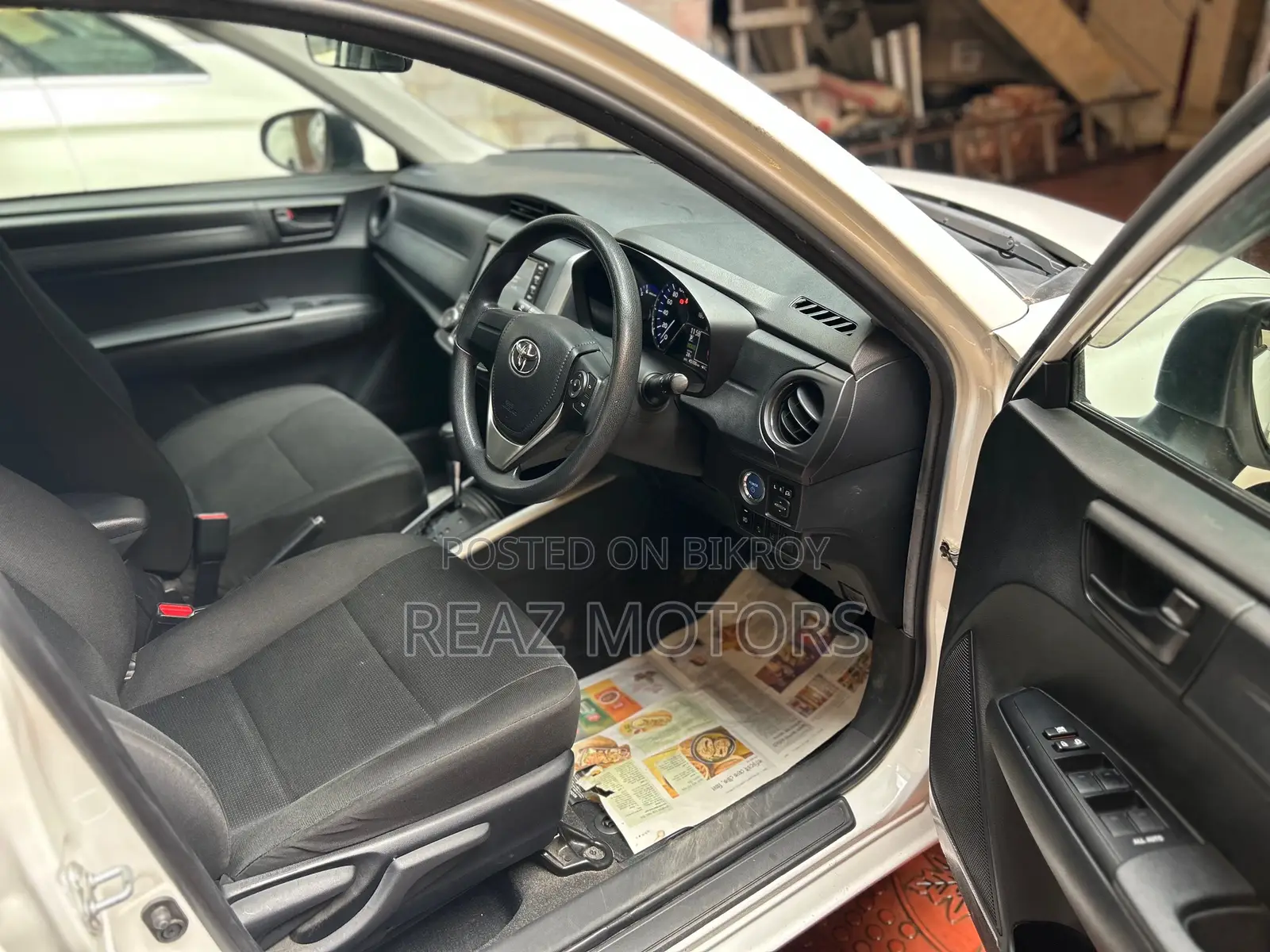 Toyota Fielder EX PKG WHITE / 2020