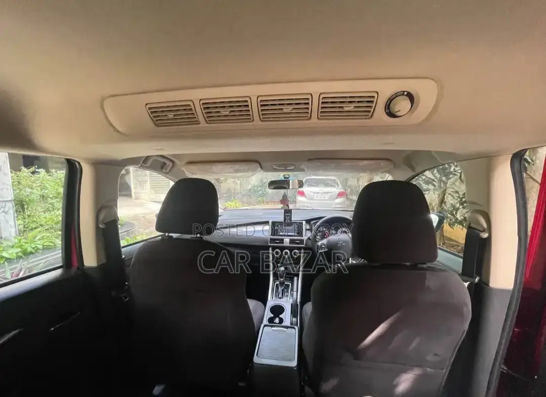 Mitsubishi X-Pander GLX 7SEAT DUAL AC 2022