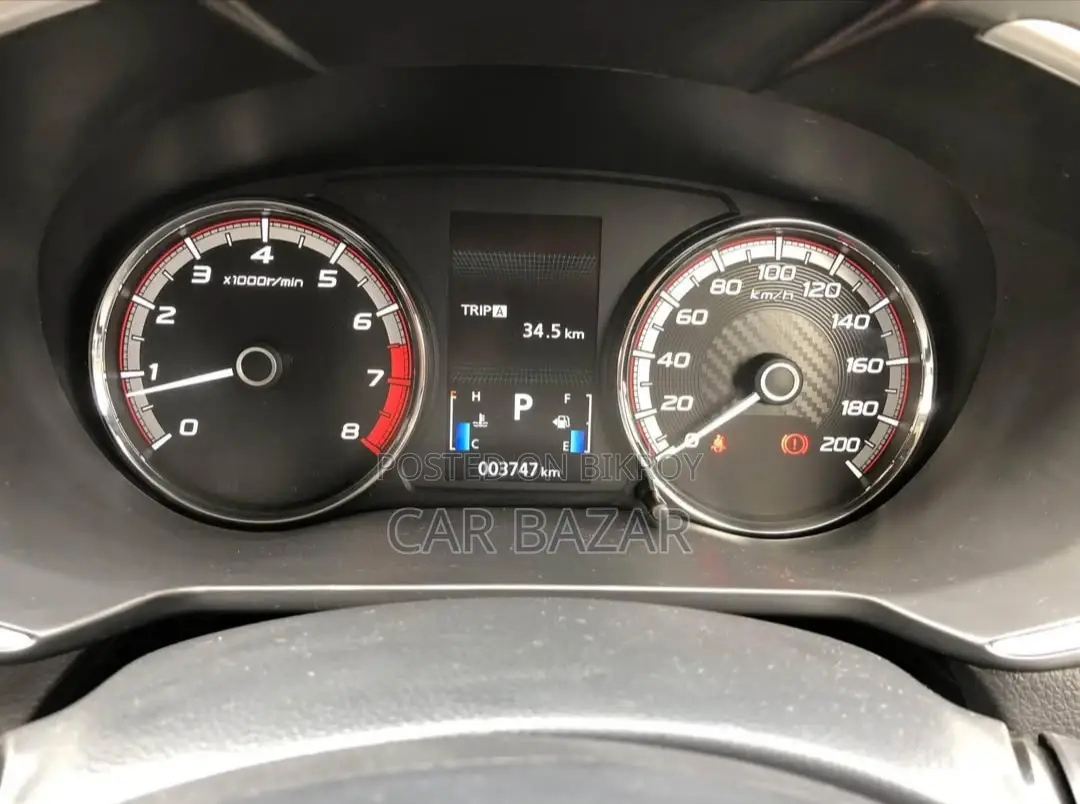 Mitsubishi X-Pander GLX 7SEAT DUAL AC 2022