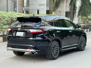 Toyota Harrier 2017 Black