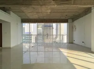 6000 Sqft Open Commercial Space Rent in Gulshan Avenue