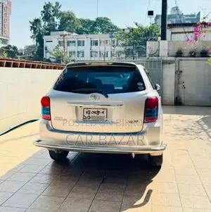 Toyota Fielder G HID SELECTION 2012