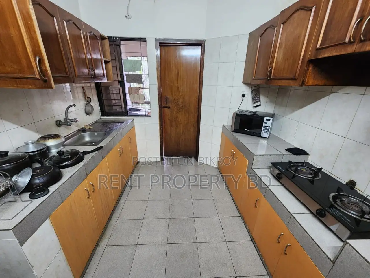 Gulshan-1 Nice Full Furnished Apartment Rent