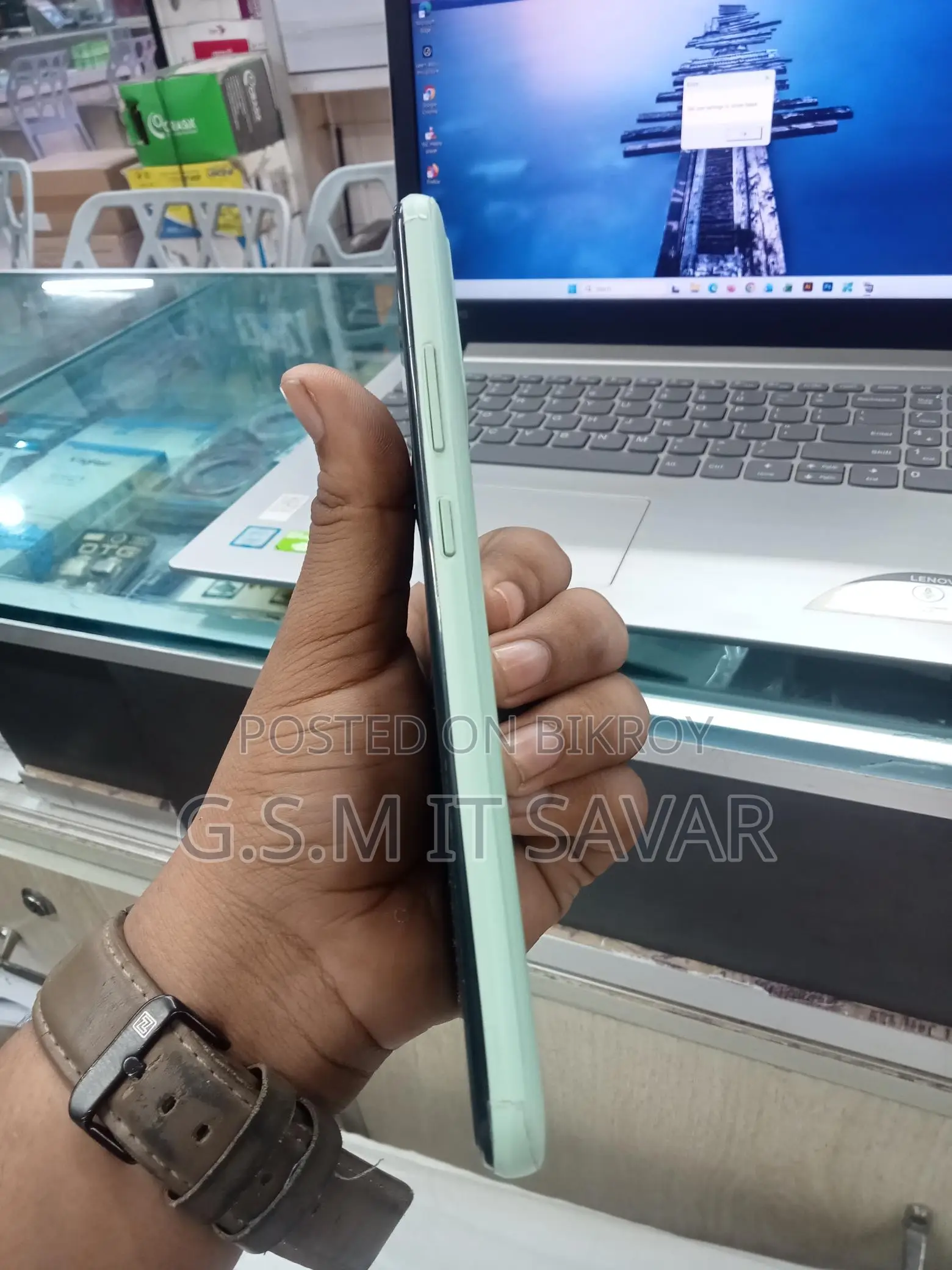 Realme Narzo 50i 2/32 (Used)