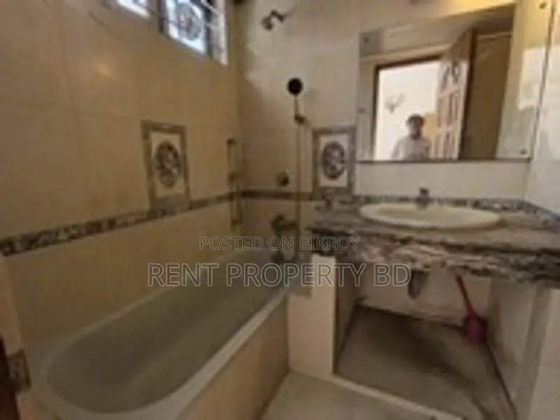 North Gulshan-2 Exclusive Apartment Rent