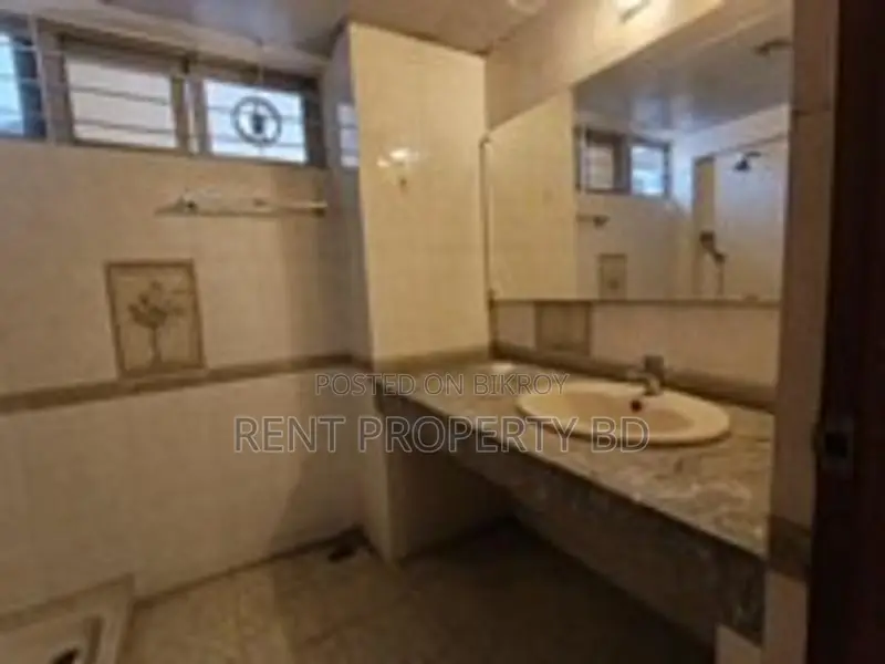 North Gulshan-2 Exclusive Apartment Rent