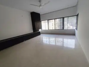 নর্থ গুলশানে জিম ও পুল সুবিধাসহ ৪ বেডরুমের অ্যাপার্টমেন্ট ভাড়া