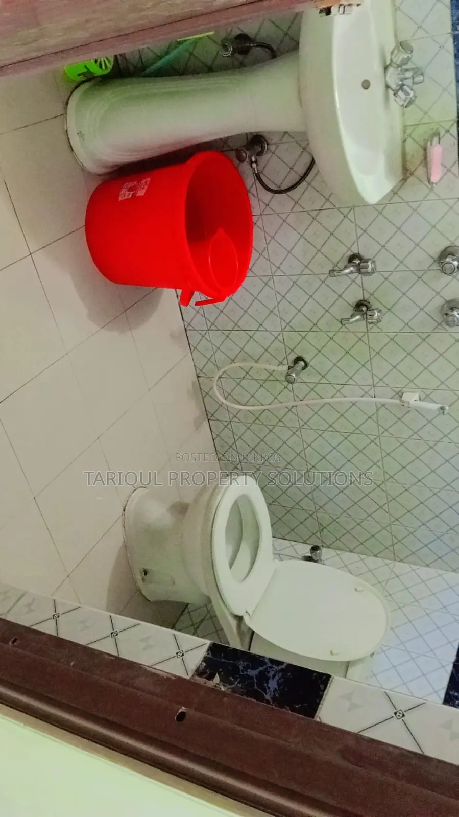 বনশ্রীতে সম্পূর্ণ ফার্নিশড অ্যাপার্টমেন্ট