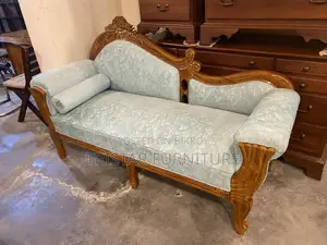 Wooden Divan