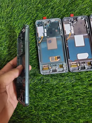 Samsung S22 5G 1:1 Bezel HQ Display