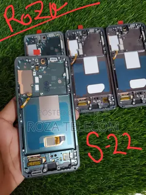 Samsung S22 5G 1:1 Bezel HQ Display