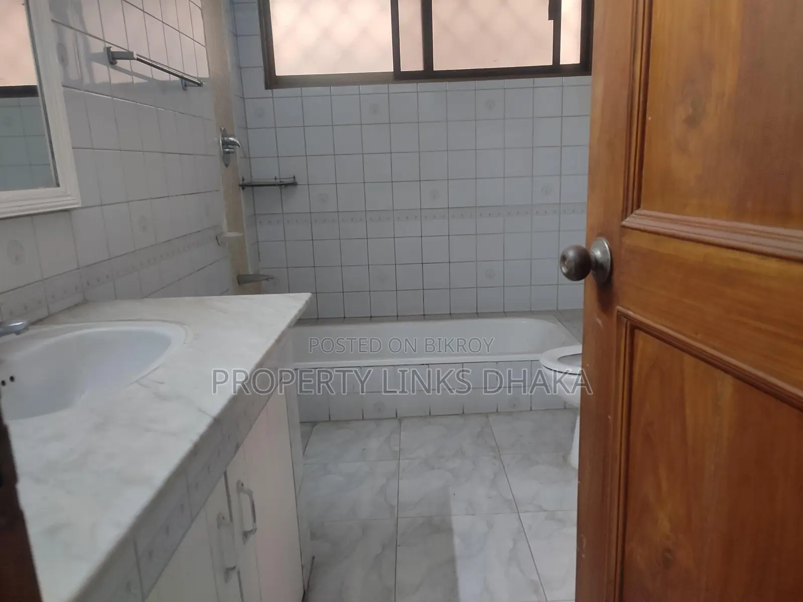 Independent House for Rent Near the Park, Gulshan