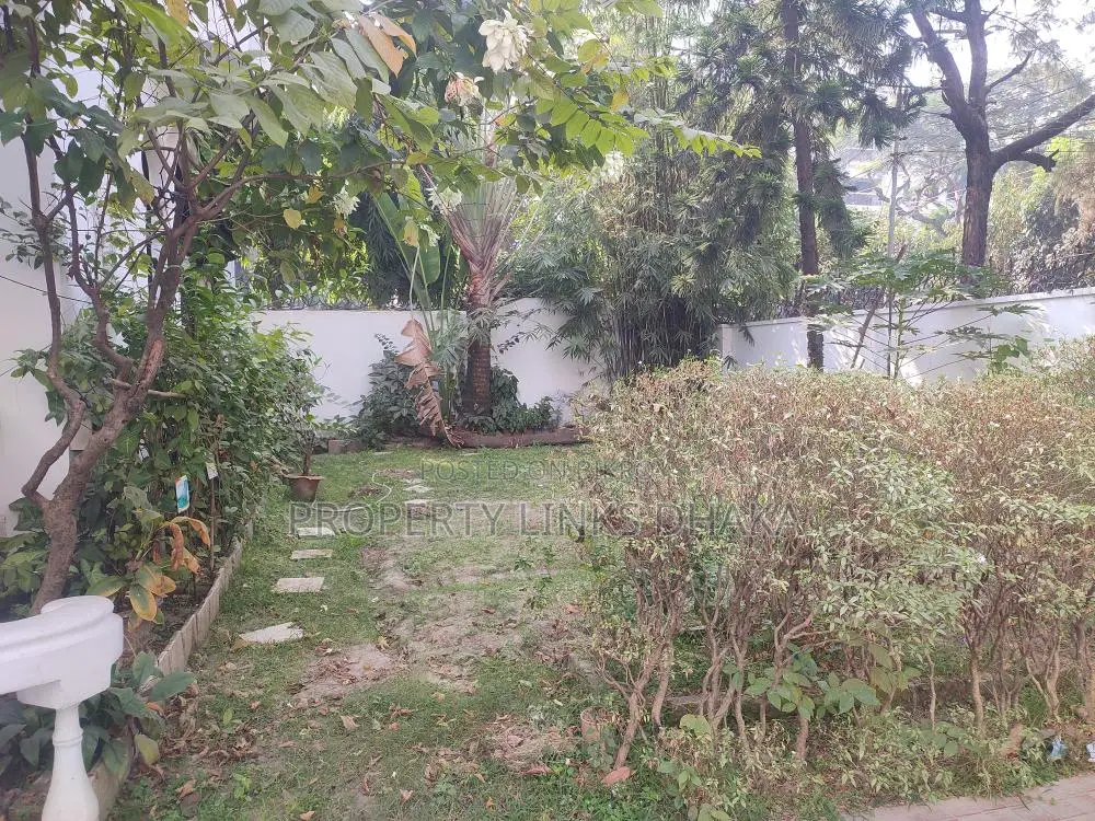 Independent House for Rent Near the Park, Gulshan
