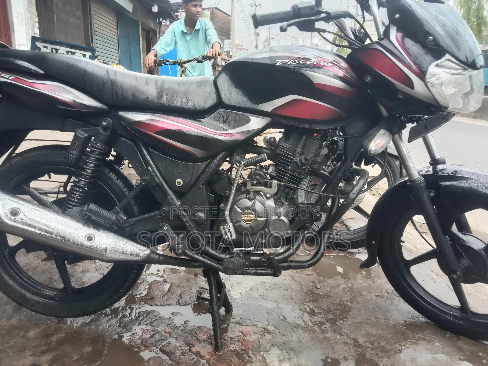 Bajaj Discover 100 2016