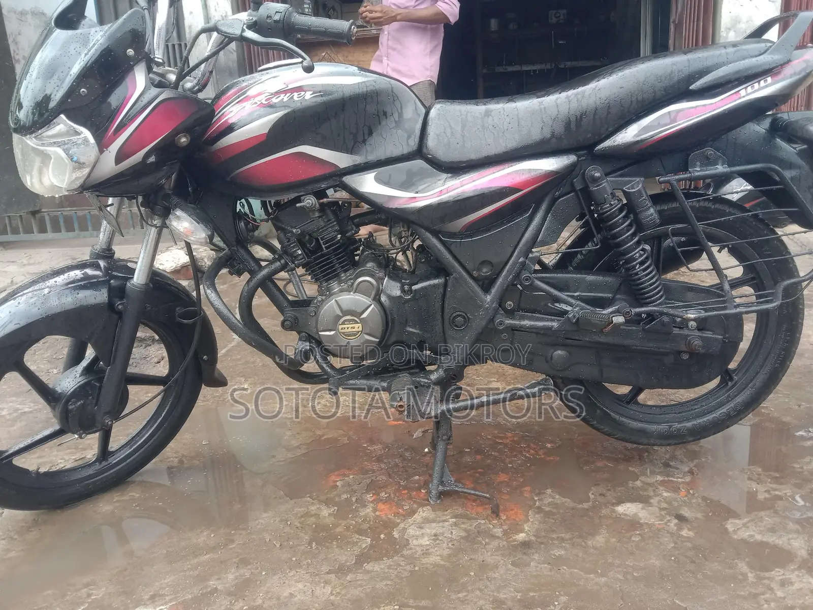 Bajaj Discover 100 2016