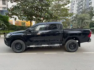 Toyota Hilux Double Cabin Diesel 2018