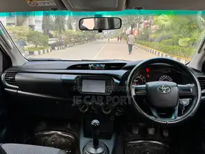 Toyota Hilux Double Cabin Diesel 2018