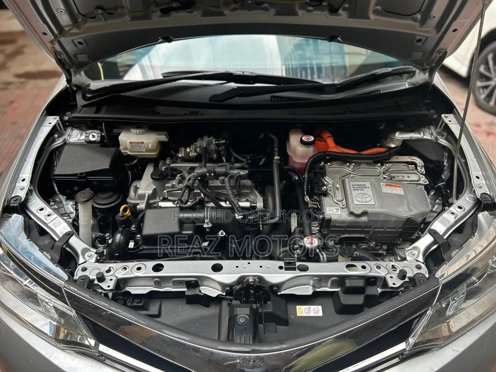 Toyota Axio EX PKG SILVER / 2020