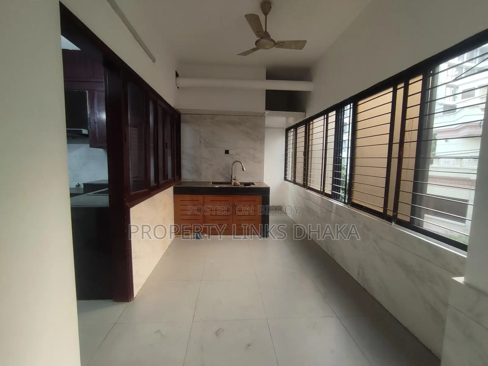 Spacious 4 Bedrooms Semi Furnished Flat for Rent