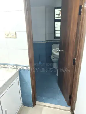 3 bedroom 4 bathroom drawing dining kitchen balcony