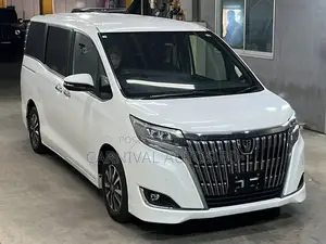 Toyota Esquire Non Hybrid Pearl 2020